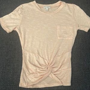 Short sleeve ultra thin sweater with decorative knot in front